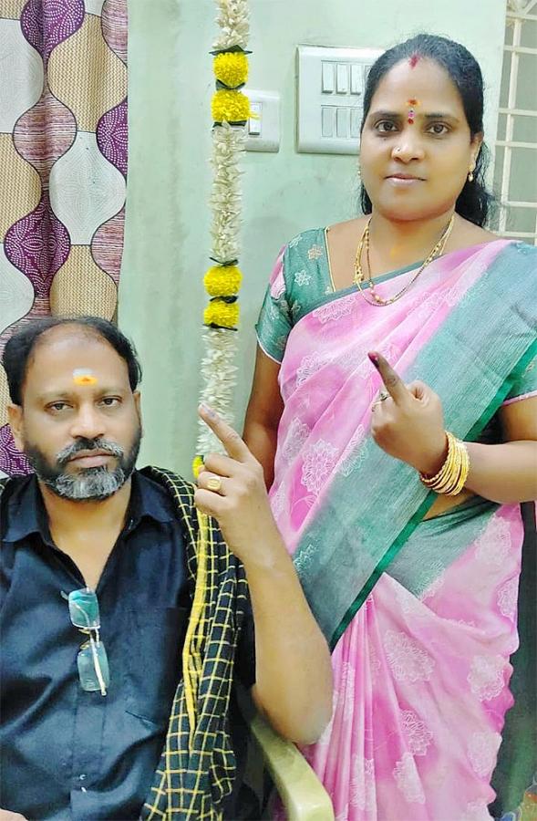 Telangana Assembly Elections 2023: Sakshi Selfie Mania Photo Gallery - Sakshi18