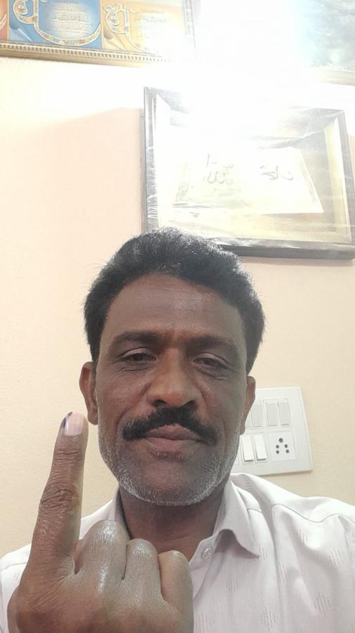 Telangana Assembly Elections 2023: Sakshi Selfie Mania Photo Gallery - Sakshi25