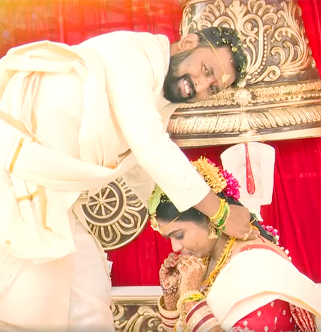 Jabardasth Comedian Kiraak RP marriage with Lakshmi Prasanna - Sakshi17