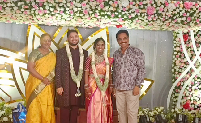 Pushpa Actress Kalpalatha Daughter Engagement PHotos Viral - Sakshi5