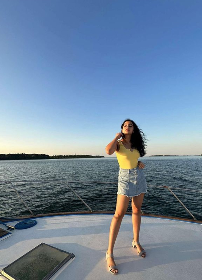 Shriya Reddy Kontham Looks then and now Pics - Sakshi21