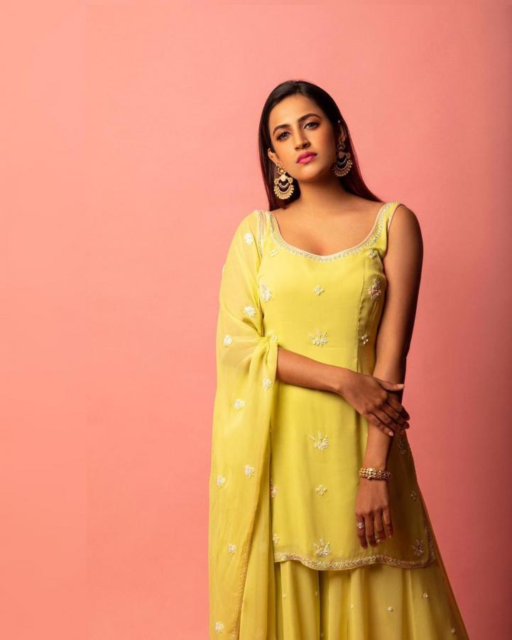 Happy Birthday Princess Niharika Konidela Photos - Sakshi10