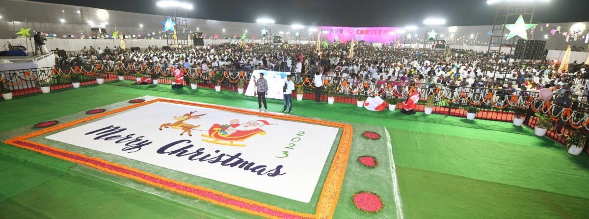 AP CM YS Jagan Participated In Christmas Celebrations Photos - Sakshi3