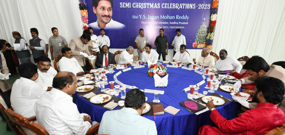 AP CM YS Jagan Participated In Christmas Celebrations Photos - Sakshi23