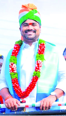 మేడిపల్లి సత్యం, ఎమ్మెల్యే1