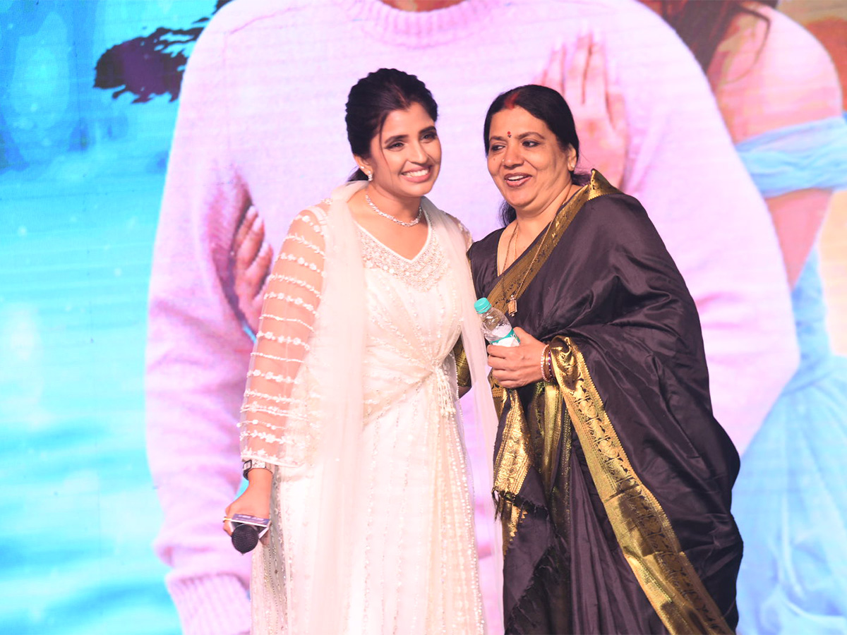 Nithiin Extra Ordinary Man Pre Release Event - Sakshi21