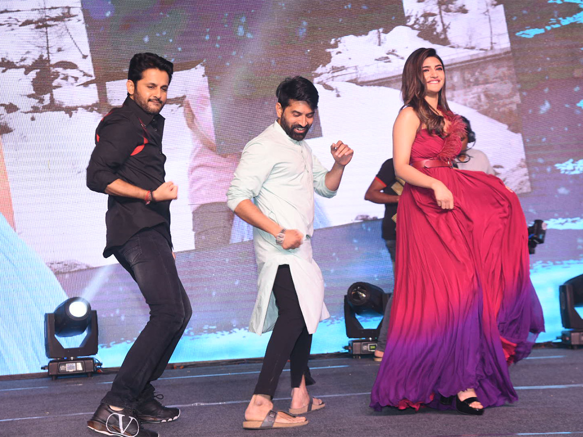 Nithiin Extra Ordinary Man Pre Release Event - Sakshi31