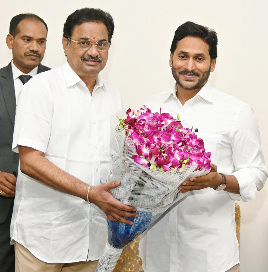 CM YS Jagan Participated In New Year Celebrations Photos - Sakshi28