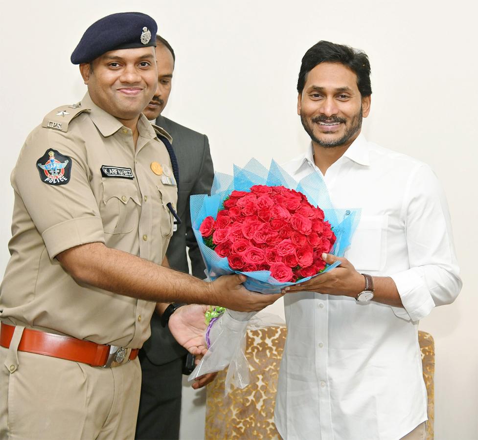 CM YS Jagan Participated In New Year Celebrations Photos - Sakshi32