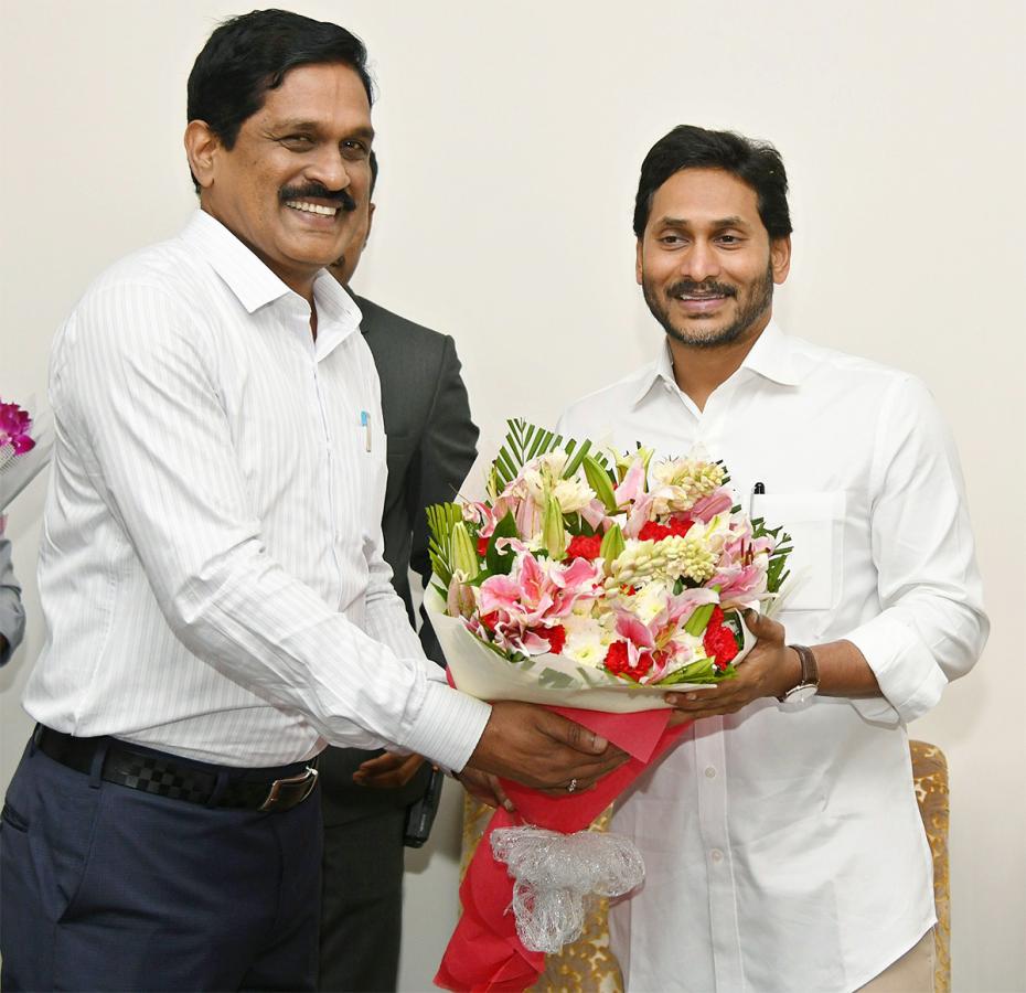 CM YS Jagan Participated In New Year Celebrations Photos - Sakshi48