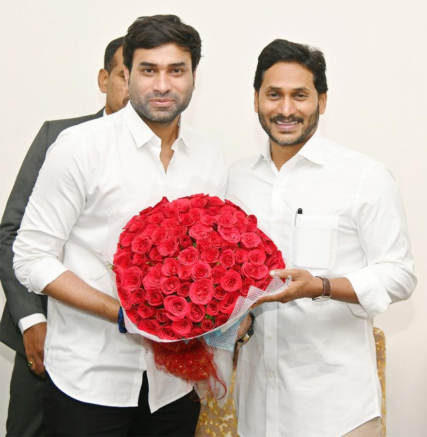 CM YS Jagan Participated In New Year Celebrations Photos - Sakshi50