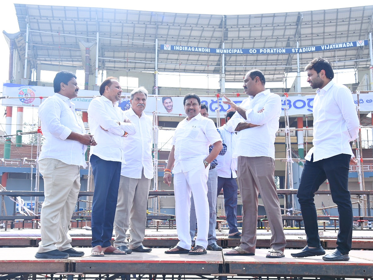 Arrangements for unveiling Ambedkar statue in Vijayawada Photos - Sakshi3