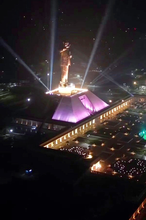Arrangements for unveiling Ambedkar statue in Vijayawada Photos - Sakshi9