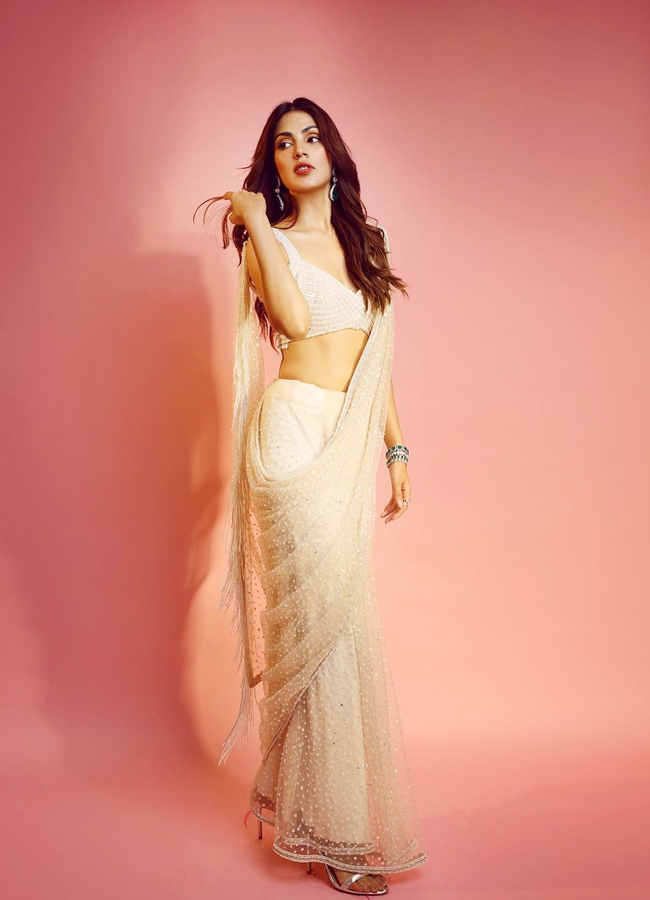 Bollywood Actress Rhea Chakraborty Stylish Sarees Photos - Sakshi2