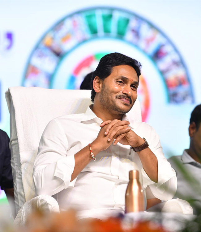 CM YS Jagan Attends YSR Pension Kanuka Program In Kakinada - Sakshi13