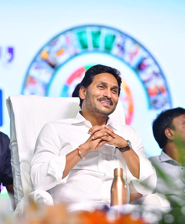 CM YS Jagan Attends YSR Pension Kanuka Program In Kakinada - Sakshi15