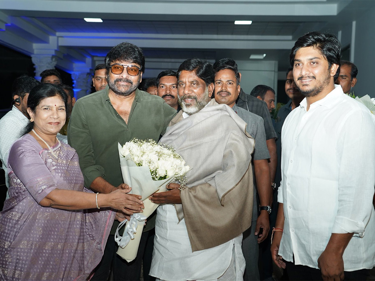 Megastar Chiranjeevi Meets Dy CM Bhatti Vikramarka - Sakshi8