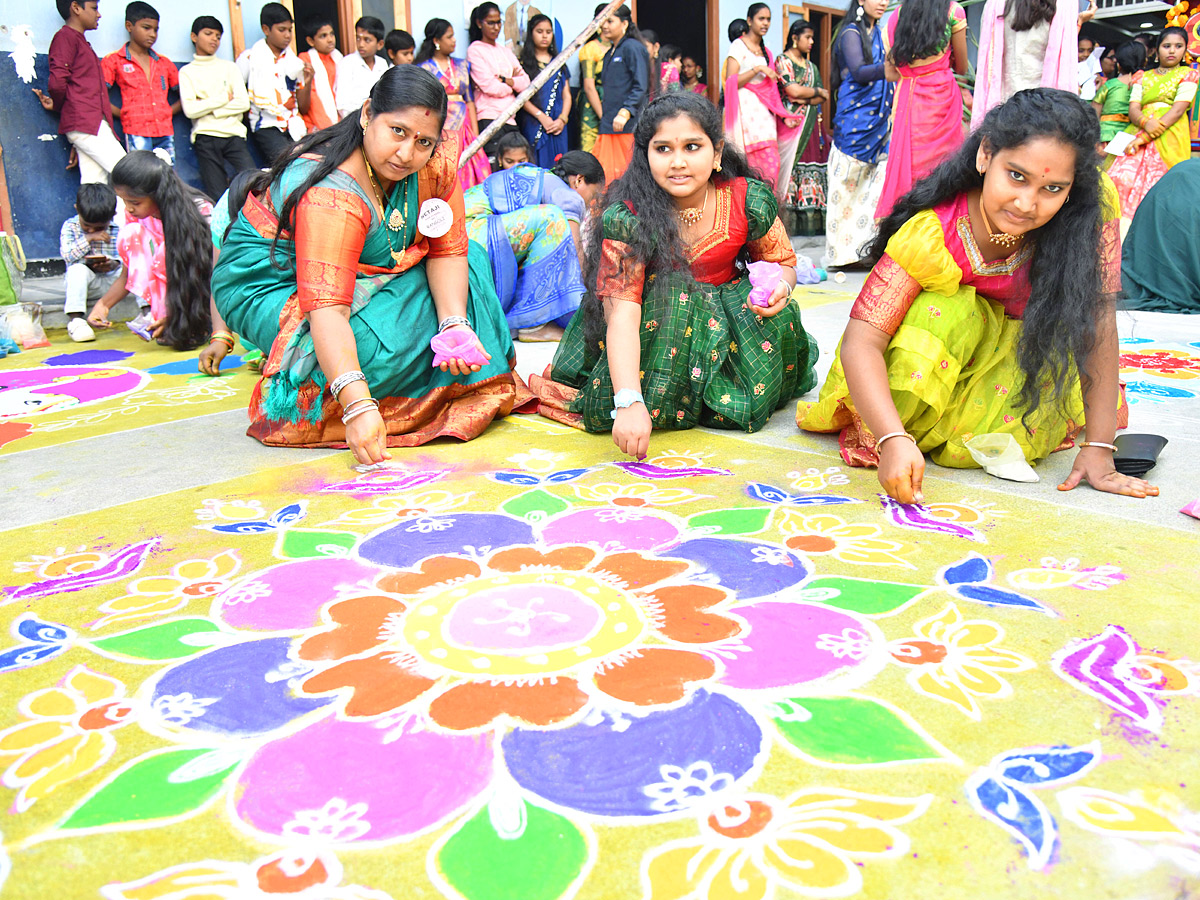 Sakshi Sankranti MUGGULU Competitions Photos - Sakshi17