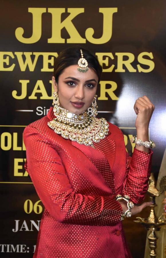 JKJ Jewellers at the Grand Launch of "Diamond Polki Jewellery Exhibition" Photos - Sakshi2
