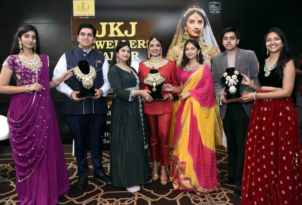JKJ Jewellers at the Grand Launch of "Diamond Polki Jewellery Exhibition" Photos - Sakshi10