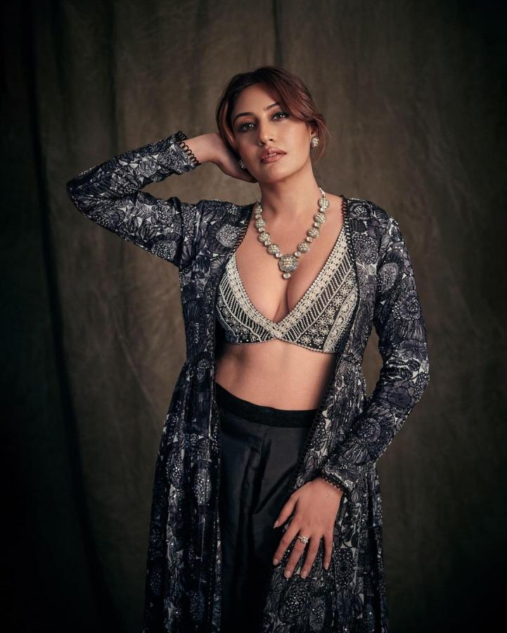 Surbhi Chandana Makes You Awestruck With Her Photo Looks - Sakshi6