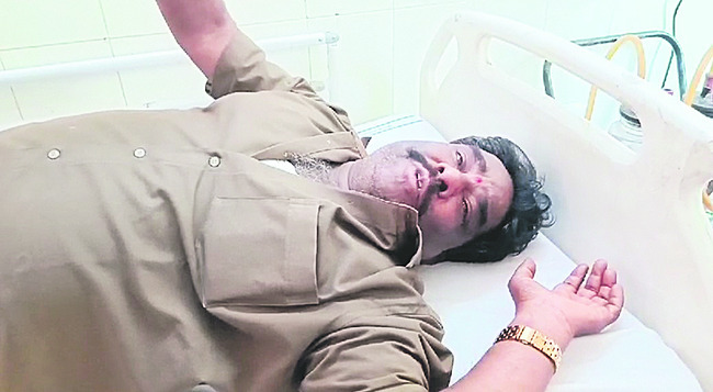 గాయపడిన కండక్టర్ పోచయ్య1