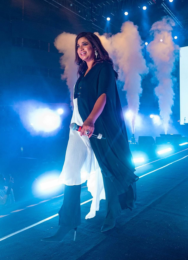Melody Queen Of Bollywood Industry Shreya D Birthday Special Photos - Sakshi11