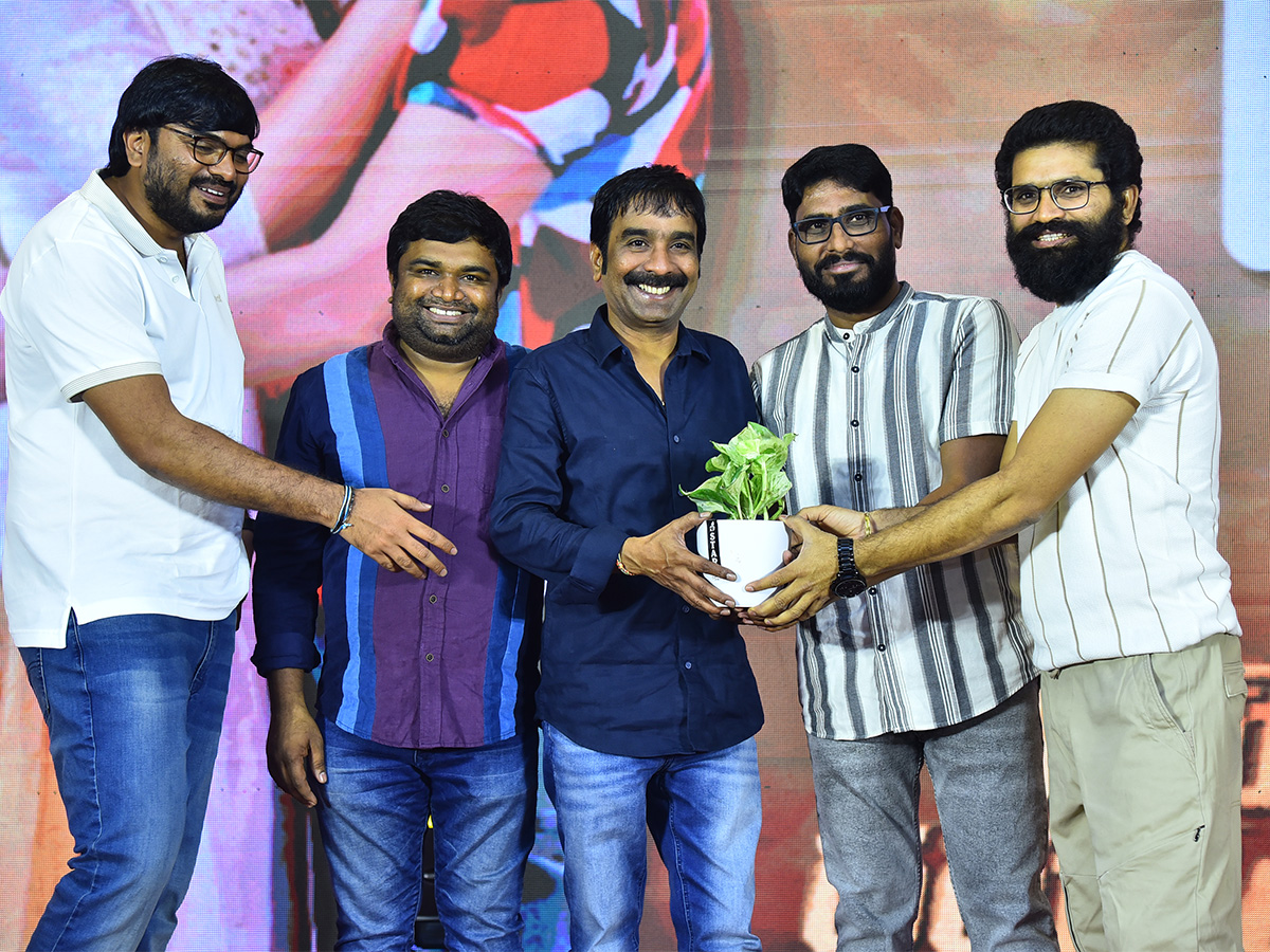 Vey Dharuvey Movie Pre Release Event Photos - Sakshi24