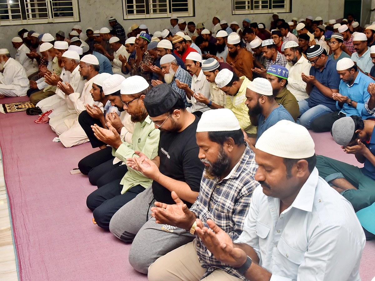 Best Photos of The Day in AP and Telangana Photo Gallery - Sakshi5