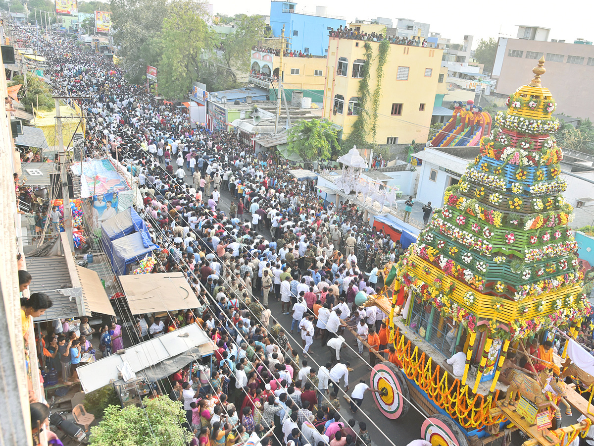 Best Photos of The Day in AP and Telangana Photo Gallery - Sakshi1
