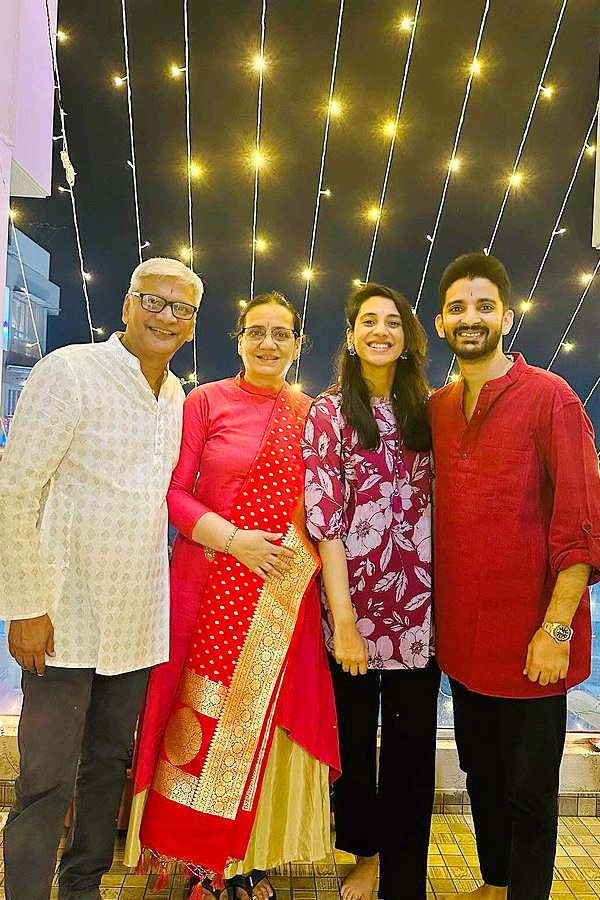 WPL 2024 Winner RCB Captain Smriti Mandhana Latest HD Photos - Sakshi16