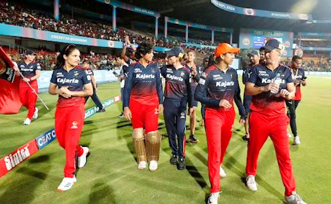 WPL 2024 Winner RCB Captain Smriti Mandhana Latest HD Photos - Sakshi25