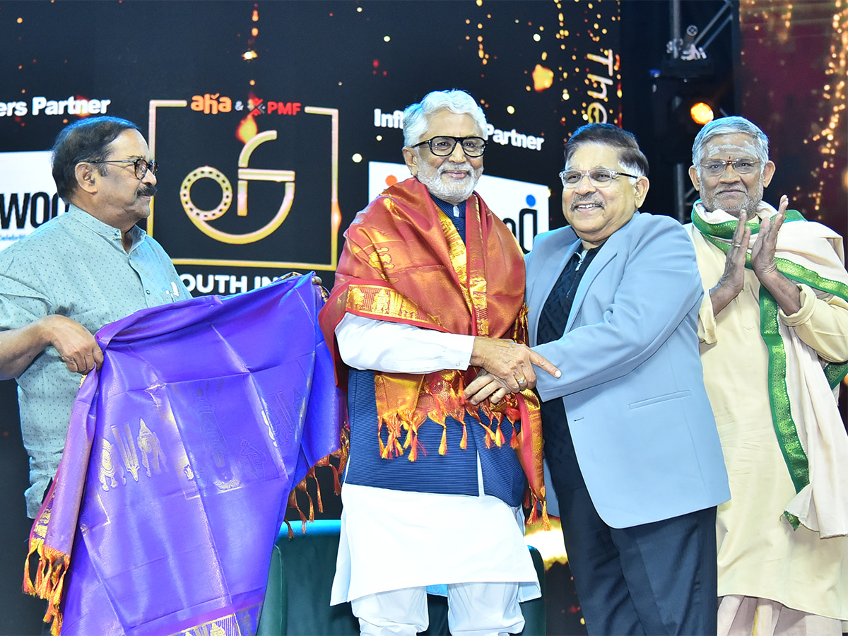 South Indian Film Festival Awards 2024 Photos - Sakshi28