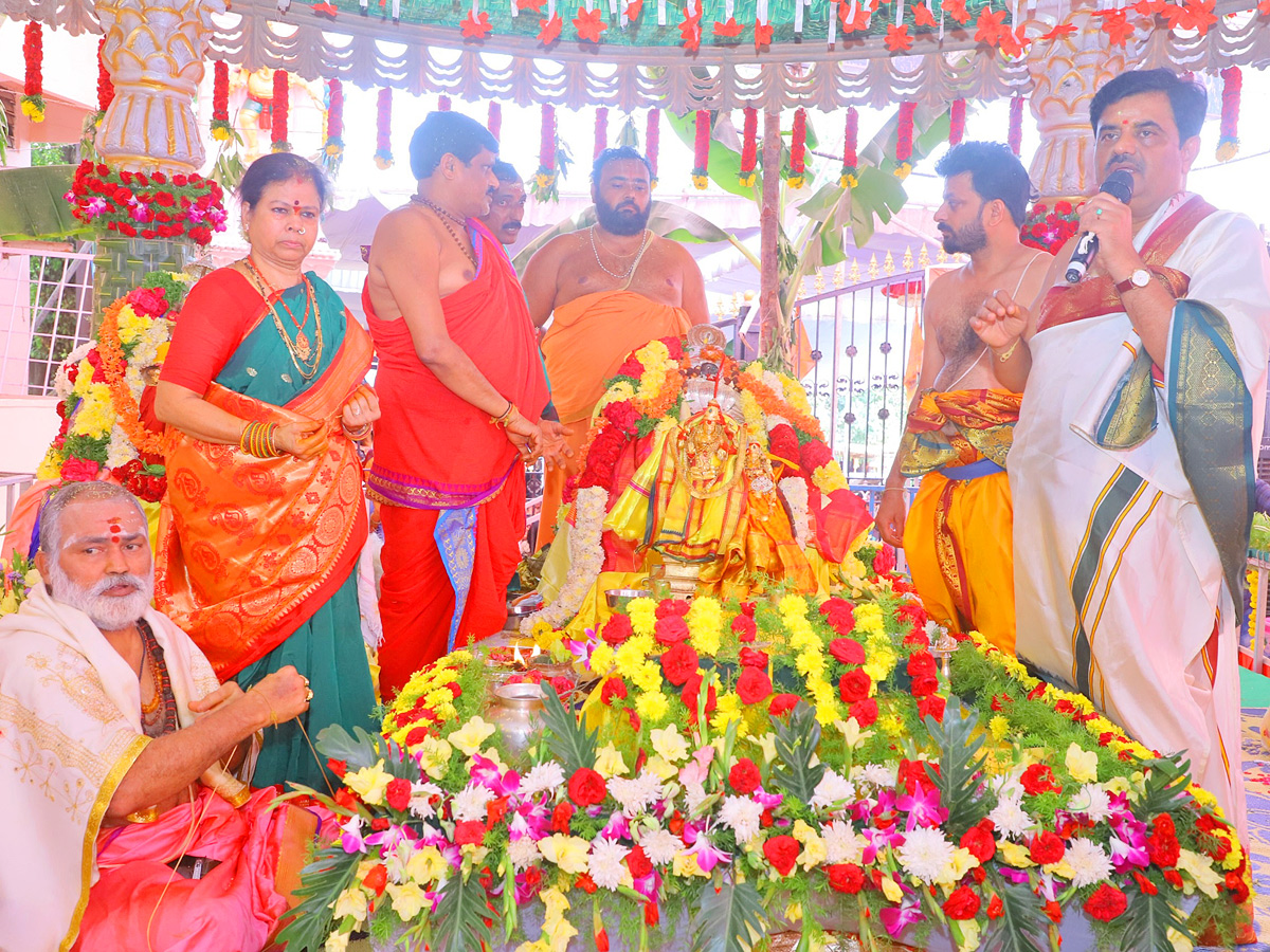 Shiva Kalyanam Mahotsav Celebrations in Raja Rajeshwara Temple At Vemulawada Photos - Sakshi1