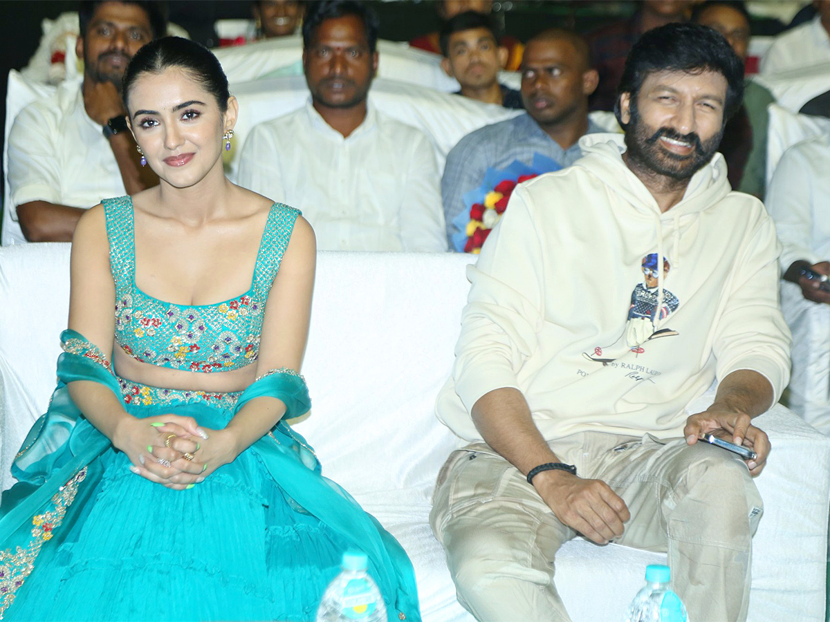 BHIMAA Pre Release Event Pics - Sakshi8
