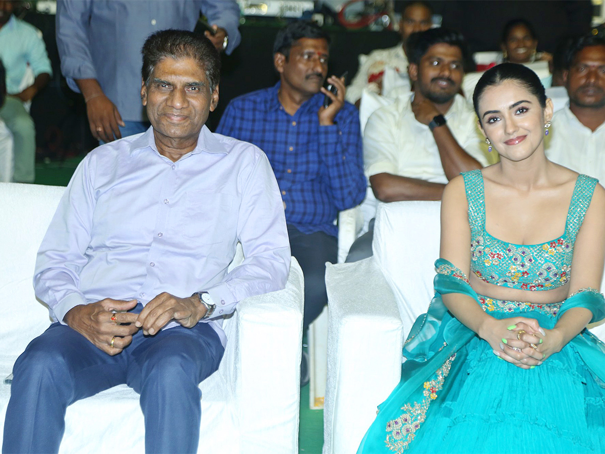 BHIMAA Pre Release Event Pics - Sakshi40