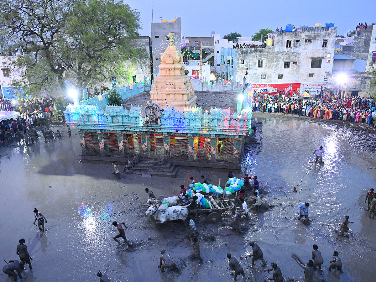 Pidakala Samaram Festival In Kairuppala Photo Gallery - Sakshi20