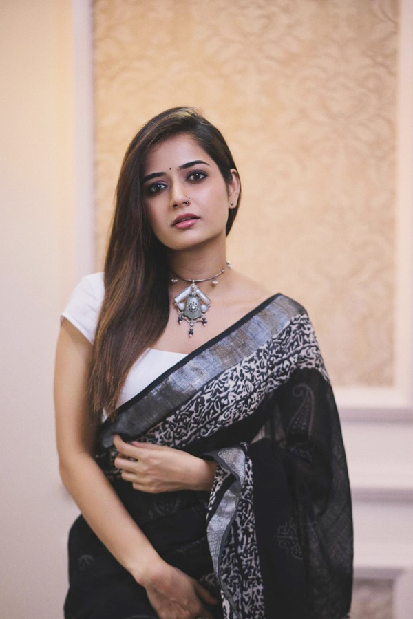 Naa Saami Ranga Heroine Ashika Ranganath Saree Photos - Sakshi4