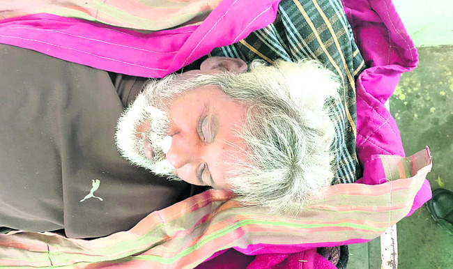 లింగయ్య మృతదేహం
1