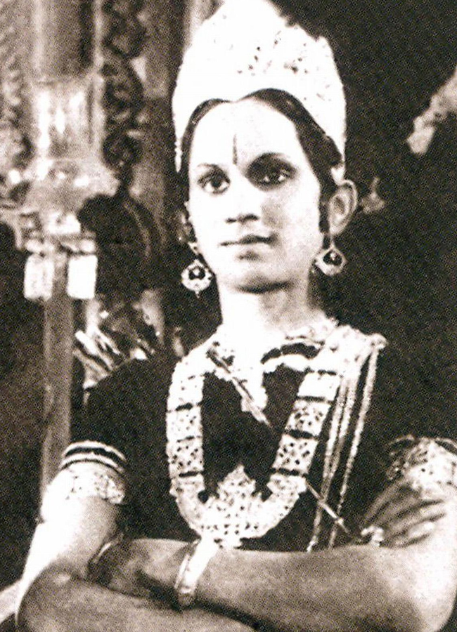 Actors Who Played As Lord Rama On Silver Screen - Sakshi3