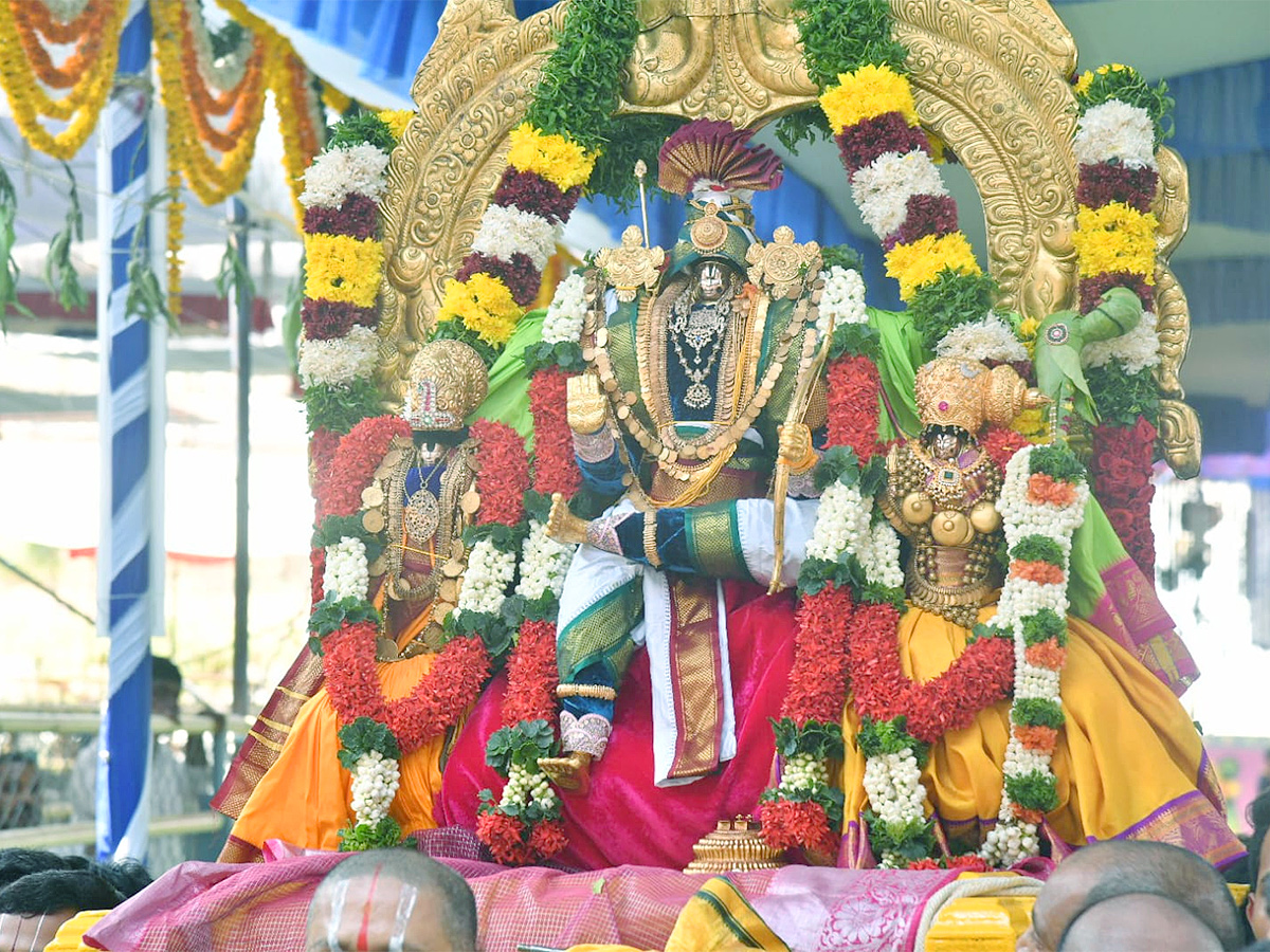 sri rama pattabhishekam 2024 bhadrachalam temple celebration photos - Sakshi14