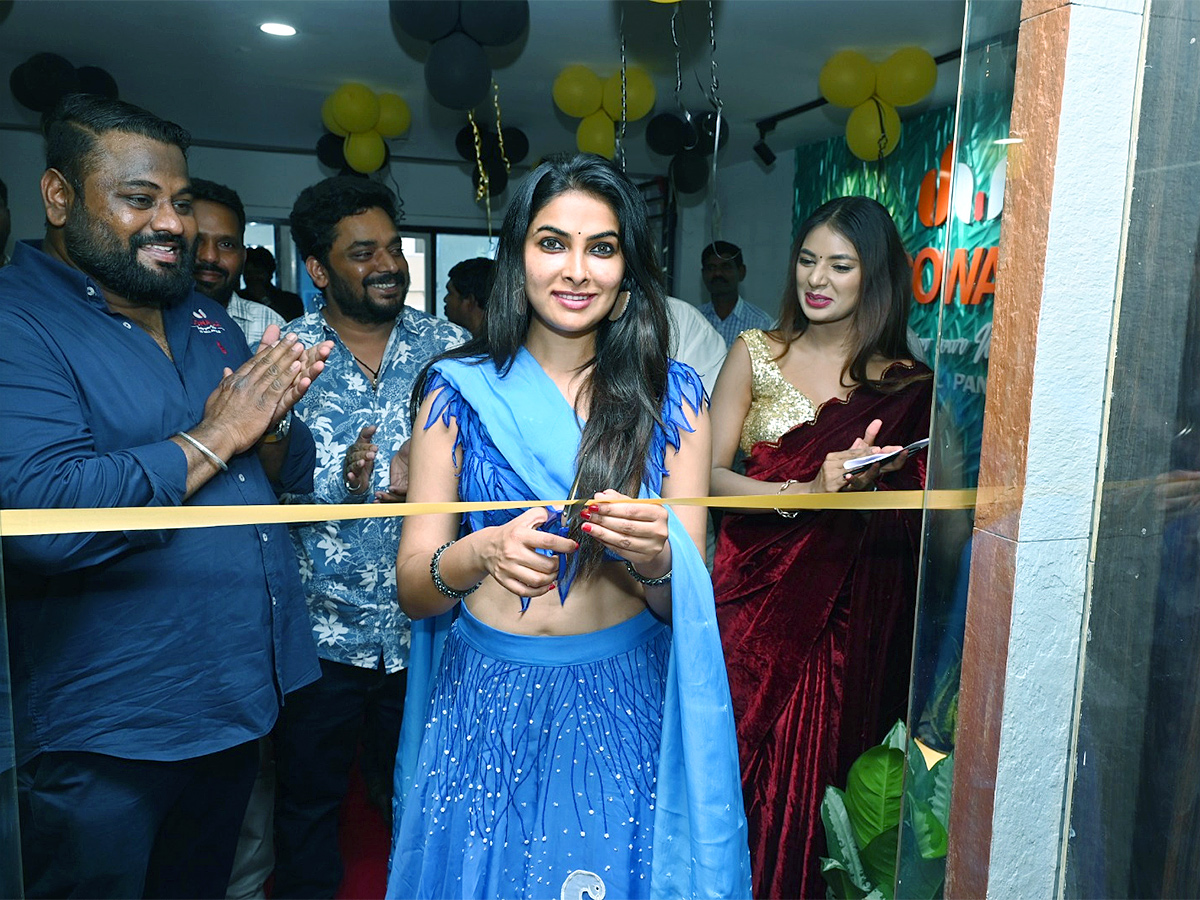 Divi Vadthya at the launch of The Deco Walls - Sakshi1