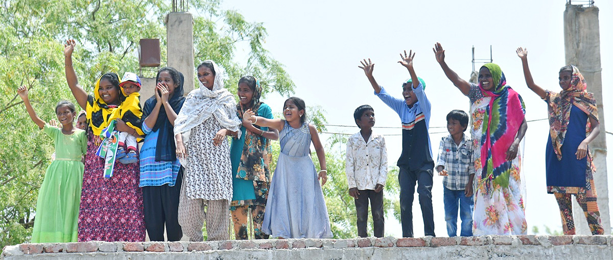 AP CM YS Jagan Memantha Siddham at Prakasam Distirct - Sakshi5