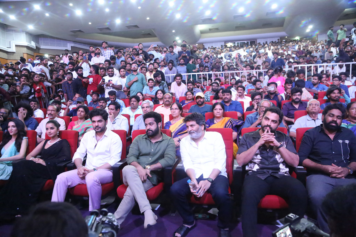 Photos : Tillu Square Movie Success Meet - Sakshi19