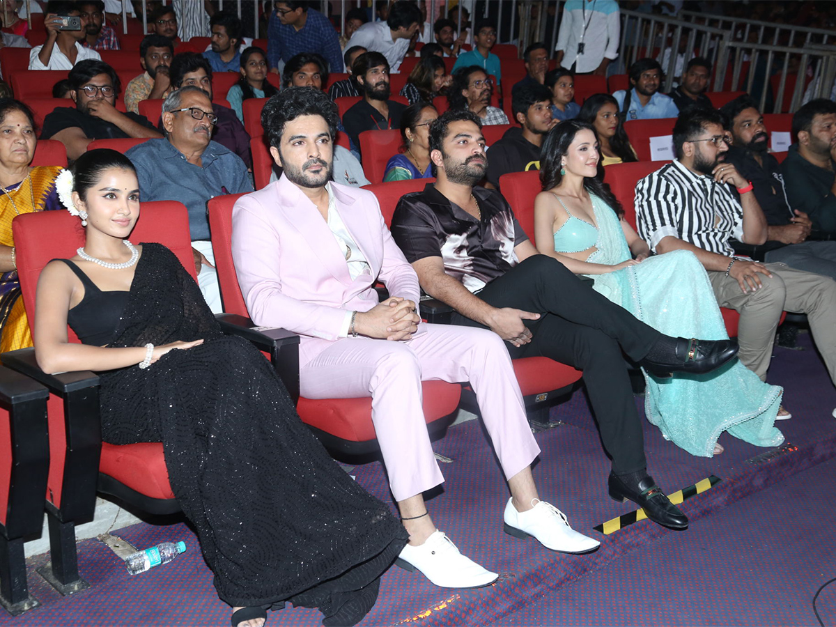 Photos : Tillu Square Movie Success Meet - Sakshi21