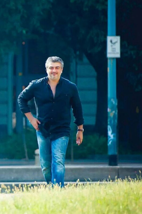 Tamil Star Ajith Kumar 'Thala' Birthday Special Rare Photos26