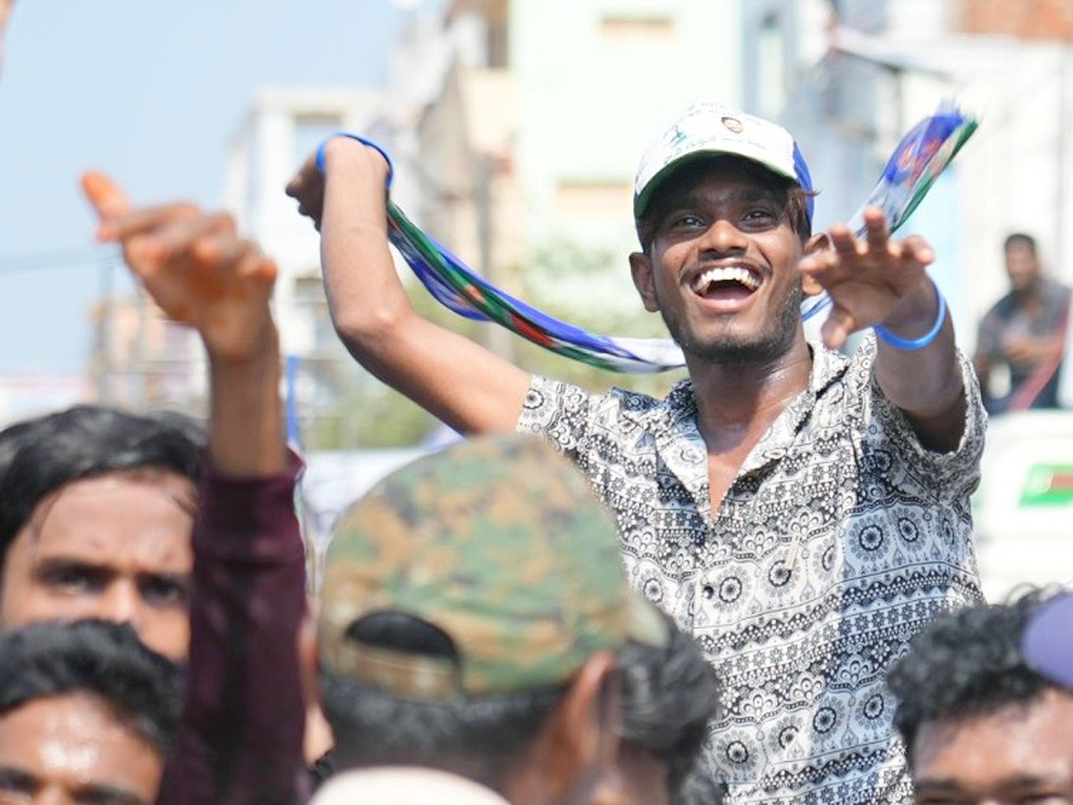 CM YS Jagan Public Meeting at Payakaraopeta Photos19
