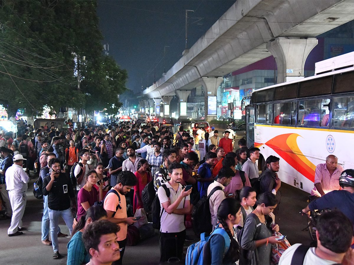 AP Elections 2024: Voters Rush to Home Towns2