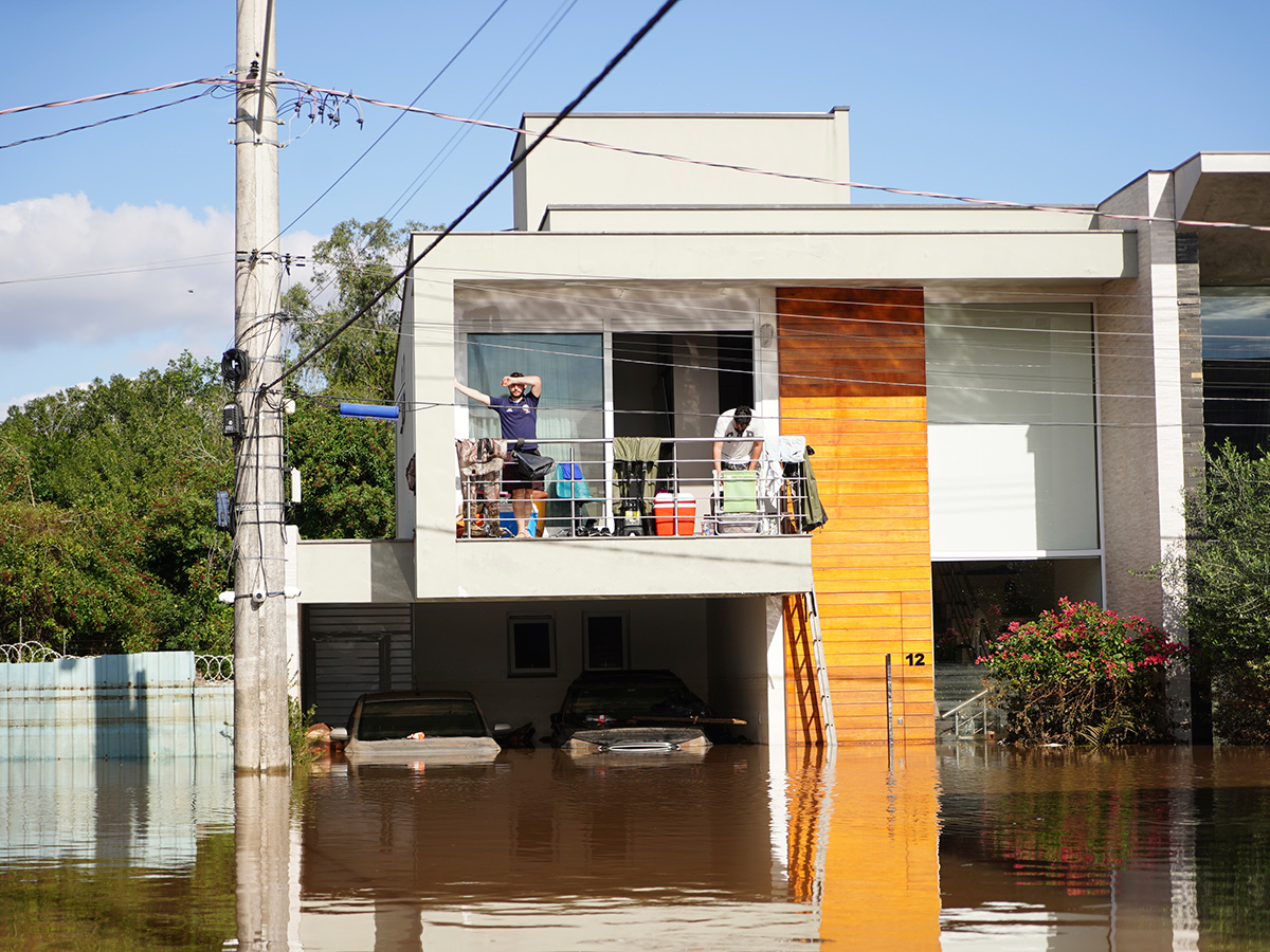 Brazil floods: Hundreds of Rio Grande do Sul towns under water photos28