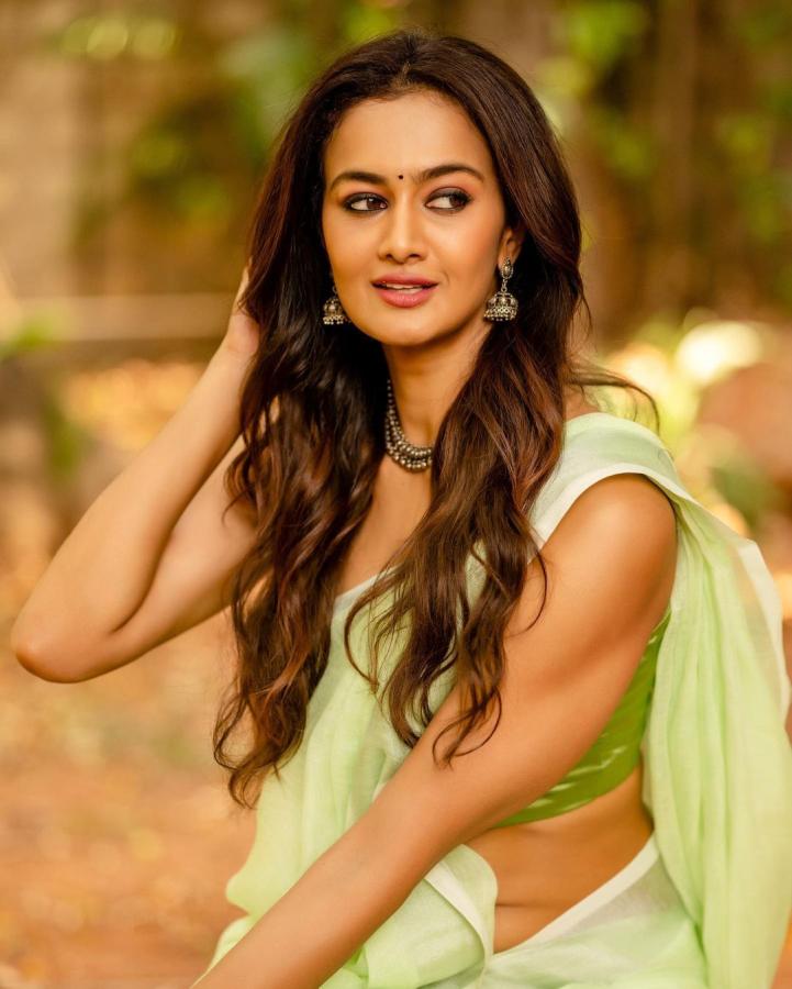 Actress Shubra Aiyappa Latest Photos Goes Viral3